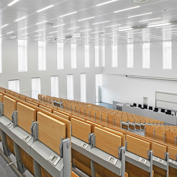 نظام In-seat power - الصورة 3