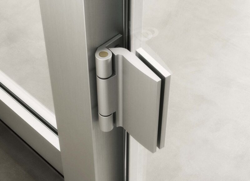 hinge-glass-dwel_1920